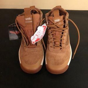 Vans All Weather MTE Ultrarange Boots